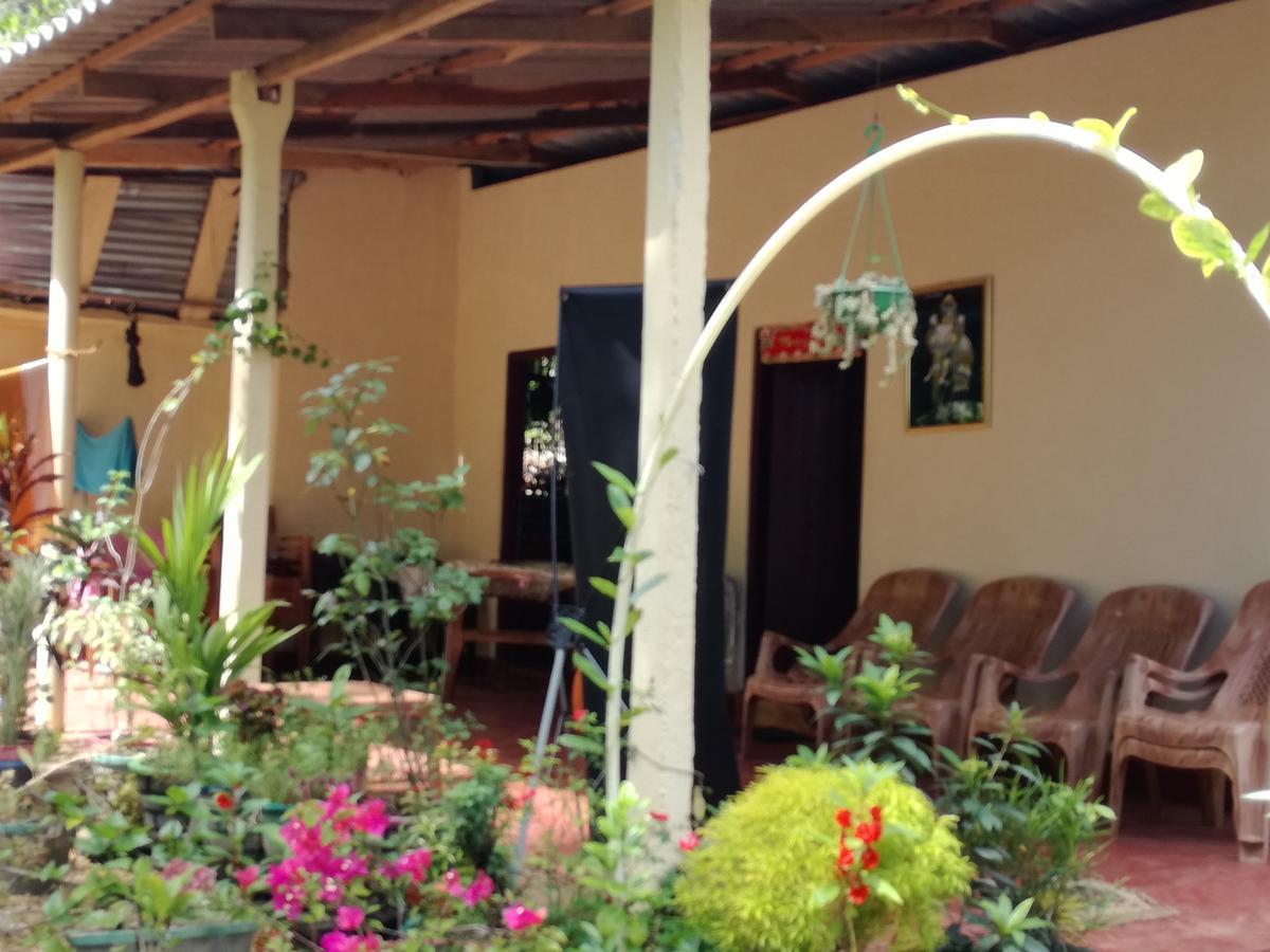 Pinthu Home Stay Sigiriya Exterior foto
